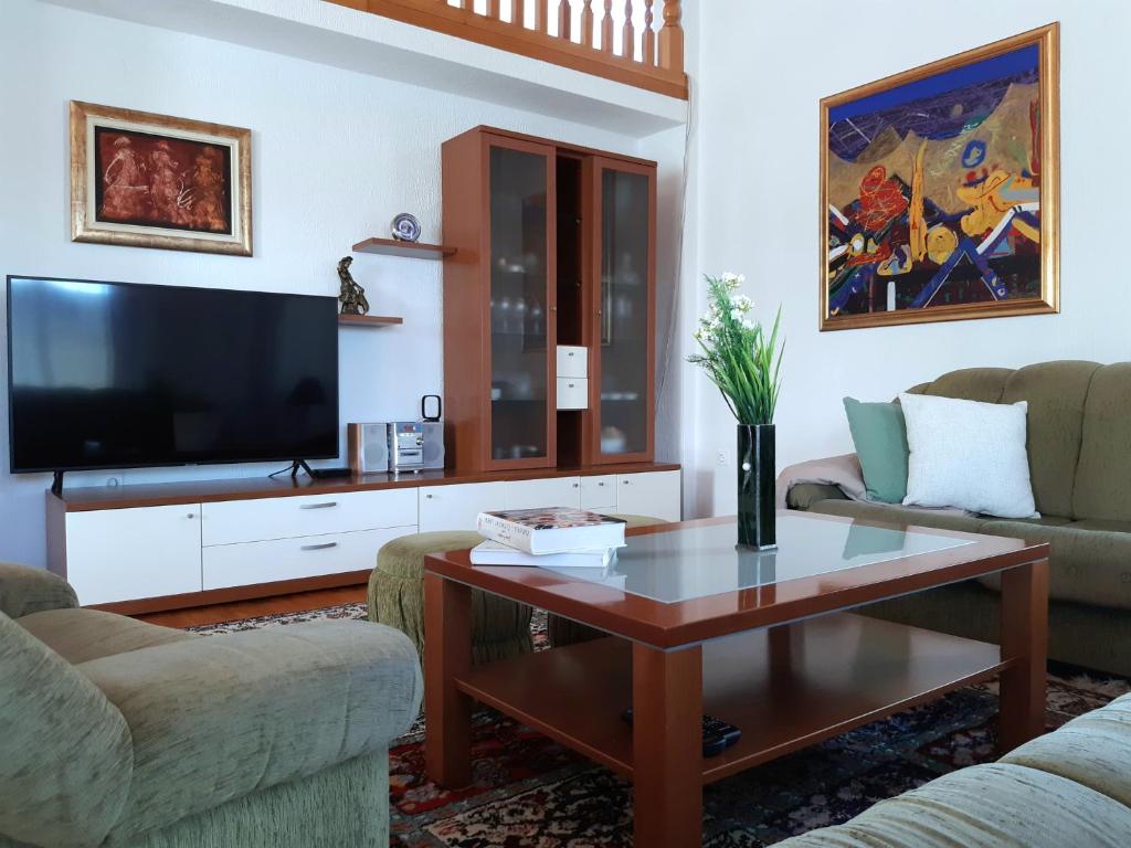 Apartment Ines
